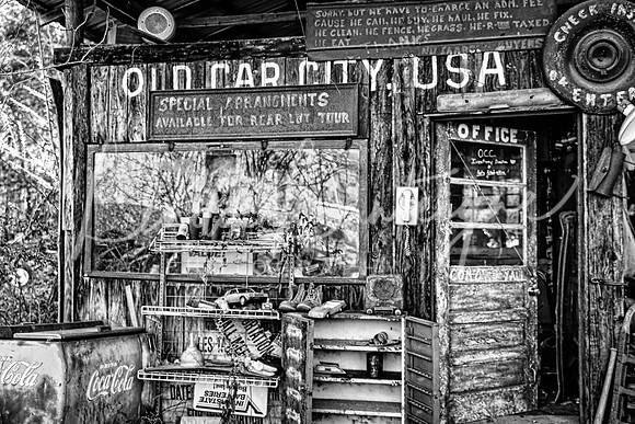 _T3A1179_pe.old car city