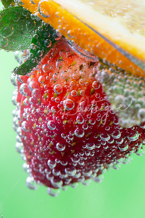 Strawberry bubbles